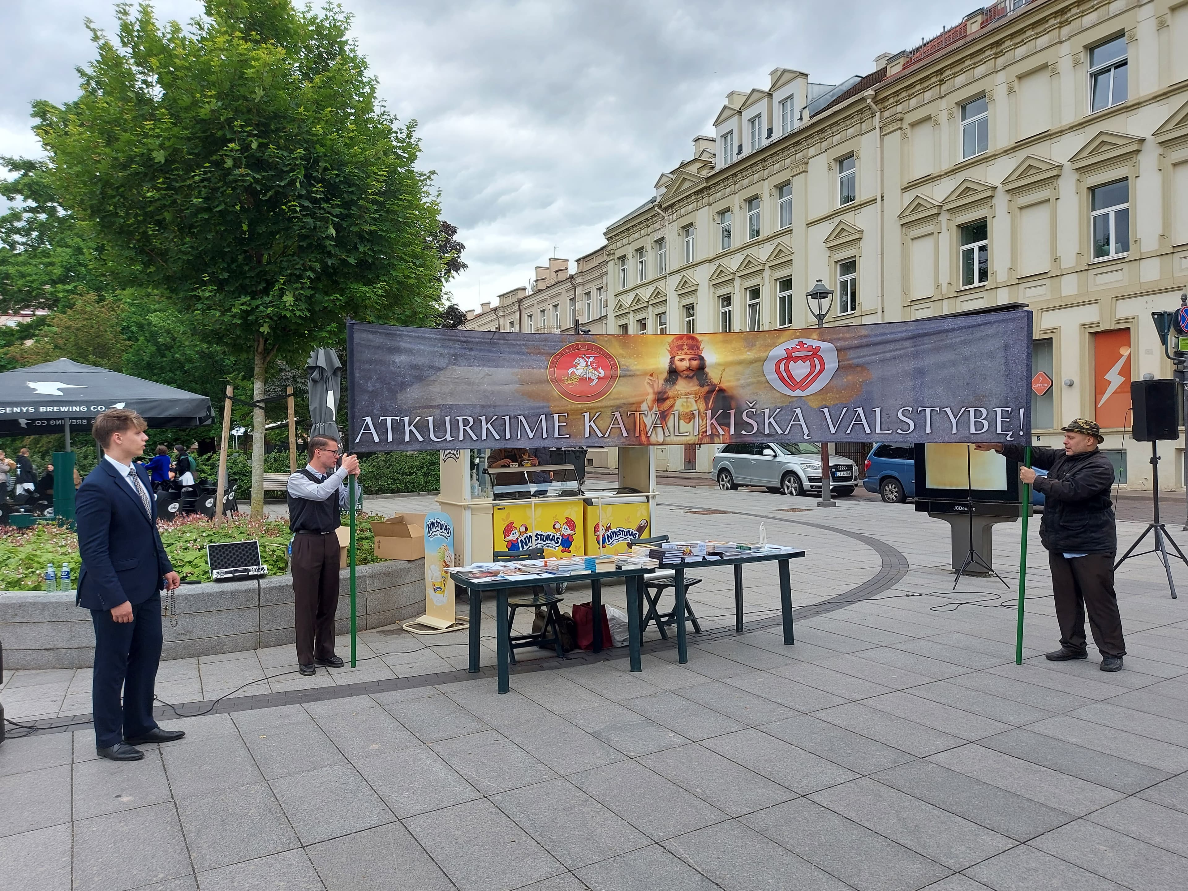 On June 6, our “Prayer, Reparation, and Protest” action took place.