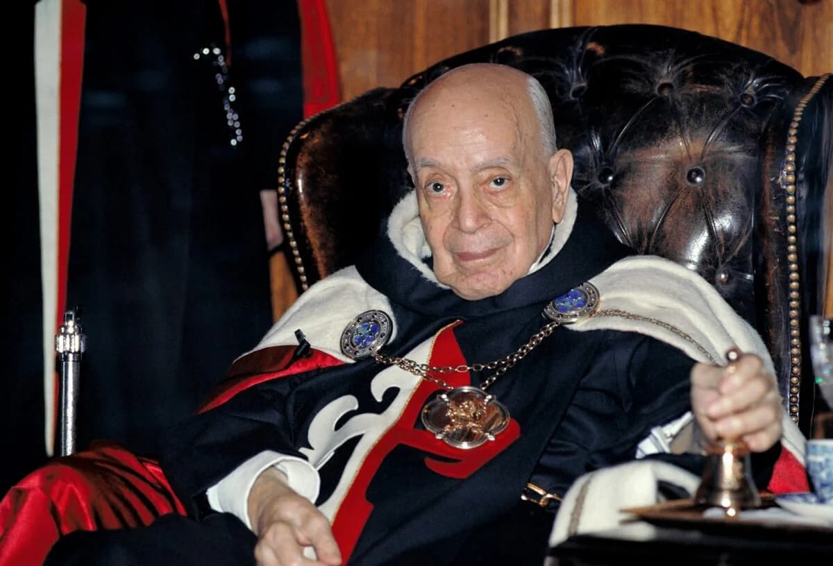 Šiais tamsiais ir liūdnais laikais ištvermingai puoselėkime viltį – Plinio Correa de Oliveira